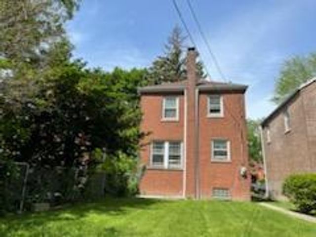 10529 S Eberhart Avenue, Chicago, IL 60628