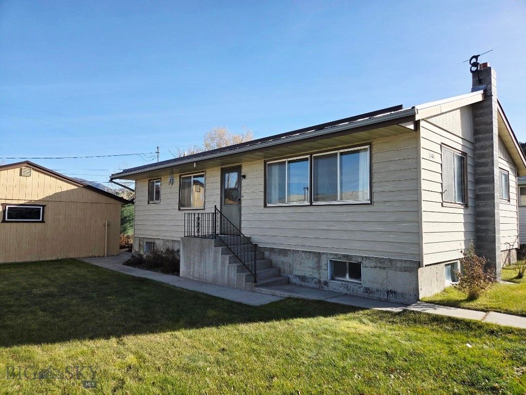 3240 S Montana Street S, Butte, MT 59701