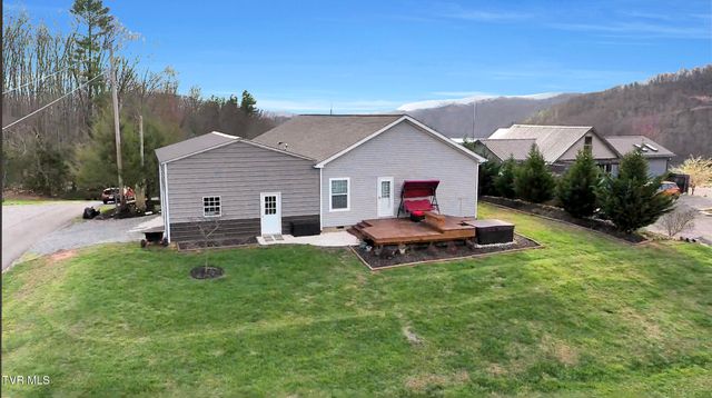 1120 Myrtle Drive, Butler, TN 37640