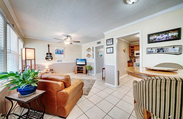 1301 Beck Avenue APT 16, Panama City, FL 32401