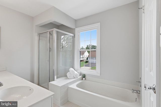 8646 IVY MINT CT, Springfield, VA 22153