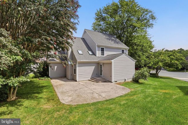 8646 IVY MINT CT, Springfield, VA 22153