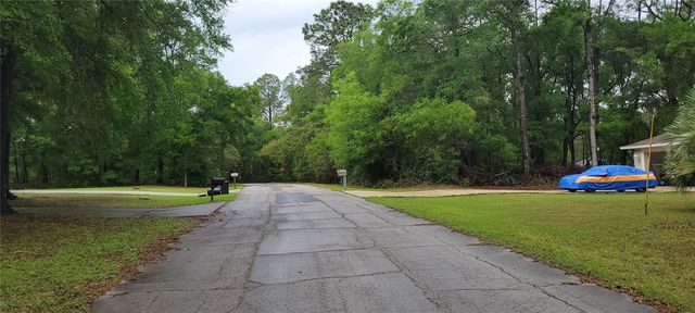 9781 N LORETTA WAY, Citrus Springs, FL 34434