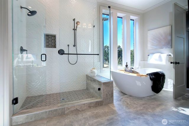 4322 102nd Court NE, Kirkland, WA 98033