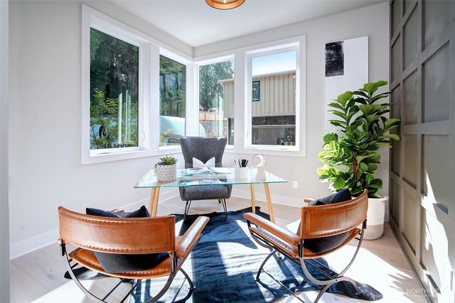 4322 102nd Court NE, Kirkland, WA 98033