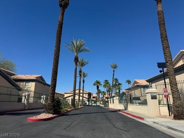 8410 Eldora Avenue 1019, Las Vegas, NV 89117