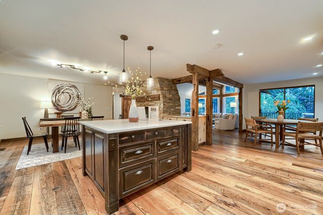 22619 87th Avenue SE, Woodinville, WA 98077