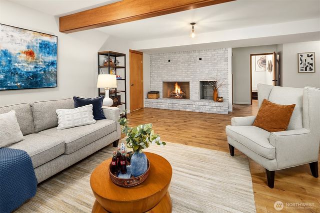 22619 87th Avenue SE, Woodinville, WA 98077