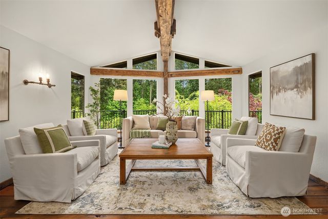 22619 87th Avenue SE, Woodinville, WA 98077