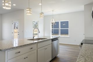 869 Ridgefield Way, Clarksville, TN 37042