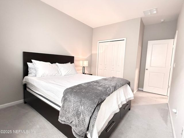 1676 ENCLAVE Road, Jacksonville, FL 32211