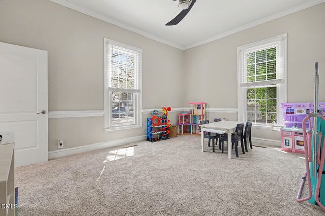 910 S 2nd Street, Smithfield, NC 27577