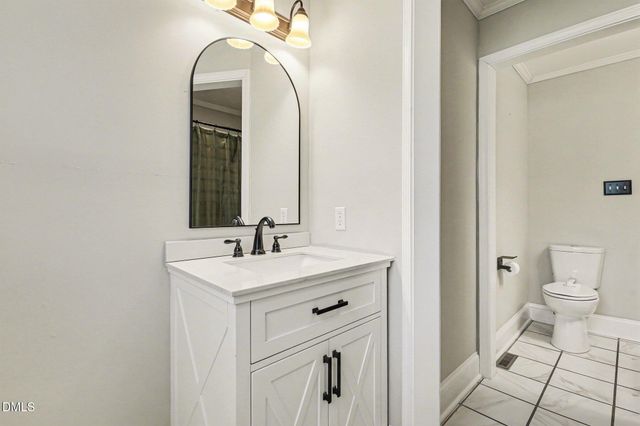 910 S 2nd Street, Smithfield, NC 27577