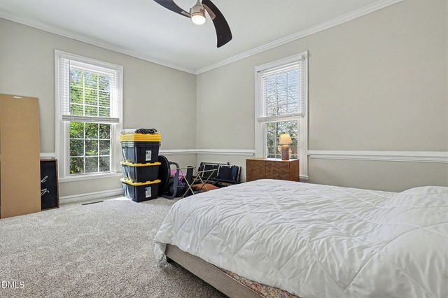 910 S 2nd Street, Smithfield, NC 27577