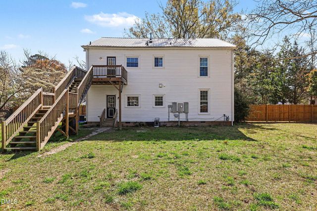 910 S 2nd Street, Smithfield, NC 27577