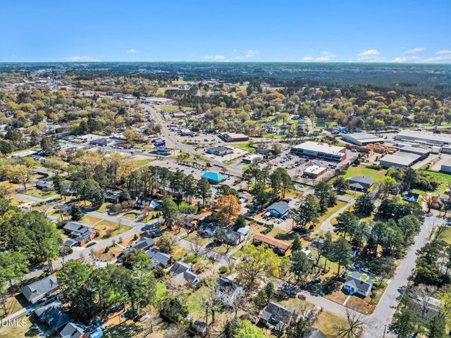 910 S 2nd Street, Smithfield, NC 27577