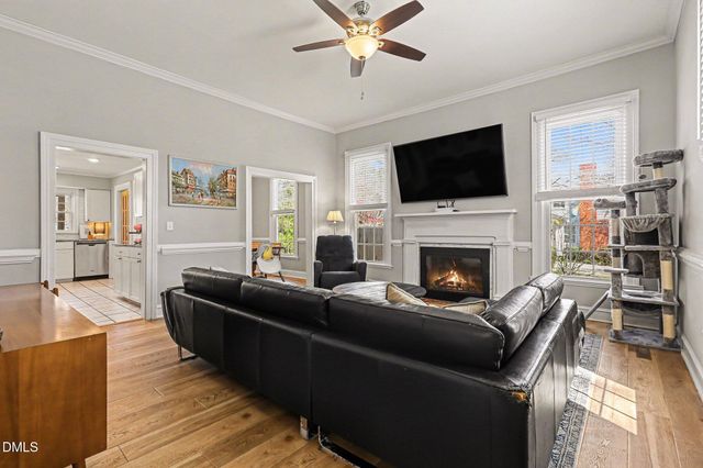 910 S 2nd Street, Smithfield, NC 27577