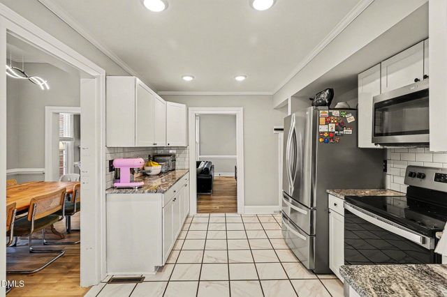 910 S 2nd Street, Smithfield, NC 27577