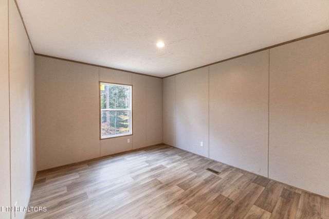 138 Trillium Circle, Harriman, TN 37748