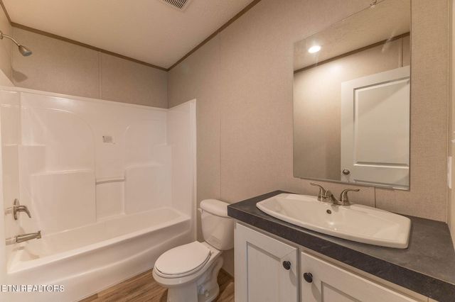 138 Trillium Circle, Harriman, TN 37748