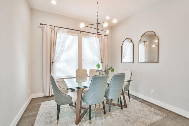 8411 Hempstead Road H, Houston, TX 77008