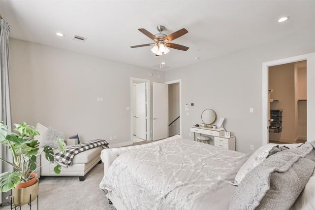 8411 Hempstead Road H, Houston, TX 77008