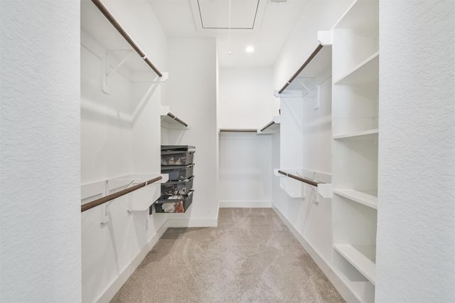 8411 Hempstead Road H, Houston, TX 77008