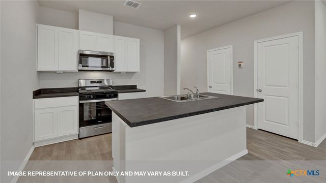 140 KENDALL Lane, Maxwell, TX 78656