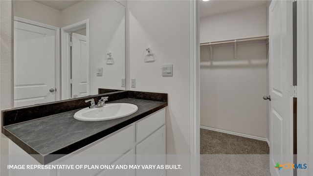 140 KENDALL Lane, Maxwell, TX 78656