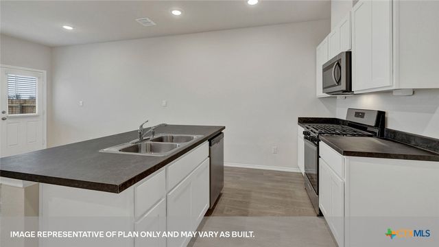 140 KENDALL Lane, Maxwell, TX 78656