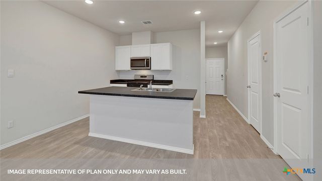 140 KENDALL Lane, Maxwell, TX 78656