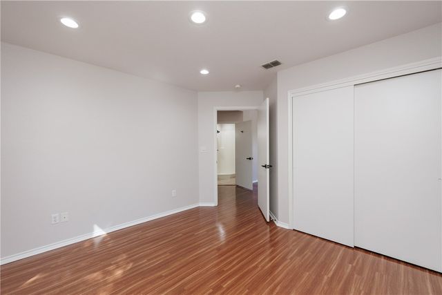 101 Santa Fe Dr, Rockport, TX 78382