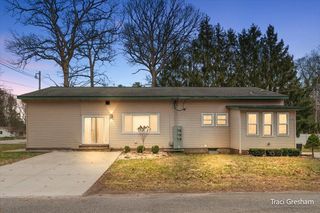 15190 Leonard Road, Spring Lake Twp, MI 49456