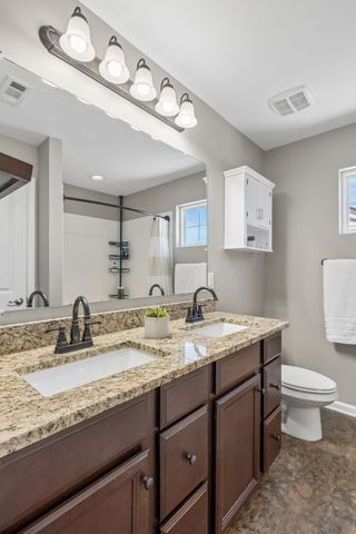 557 Wolfeboro Ln, Nashville, TN 37221