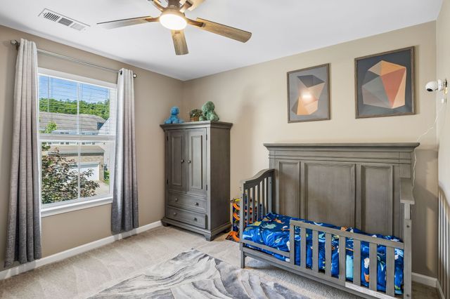 557 Wolfeboro Ln, Nashville, TN 37221
