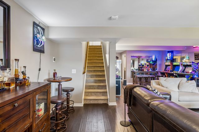 557 Wolfeboro Ln, Nashville, TN 37221