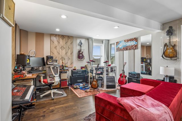 557 Wolfeboro Ln, Nashville, TN 37221