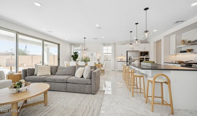 8024 W Harmont Drive, Peoria, AZ 85345