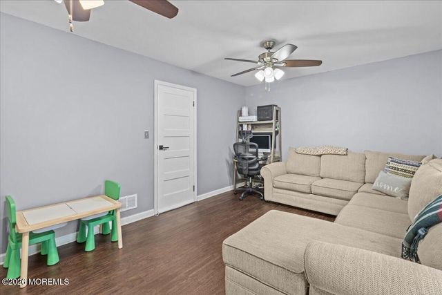 401 Port Monmouth Road, North Middletown, NJ 07748