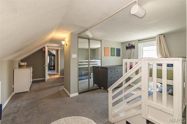 5742 Tholozan Avenue, St Louis, MO 63109
