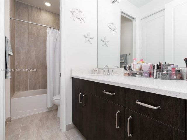 22936 Clear Echo Drive 35, Boca Raton, FL 33433