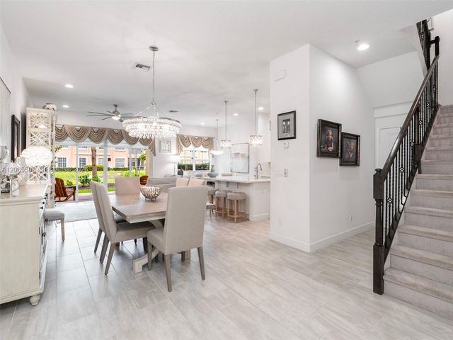 22936 Clear Echo Drive 35, Boca Raton, FL 33433