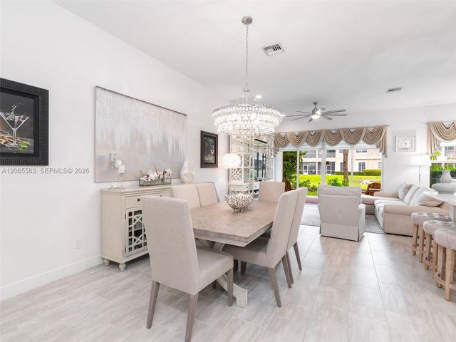 22936 Clear Echo Drive 35, Boca Raton, FL 33433