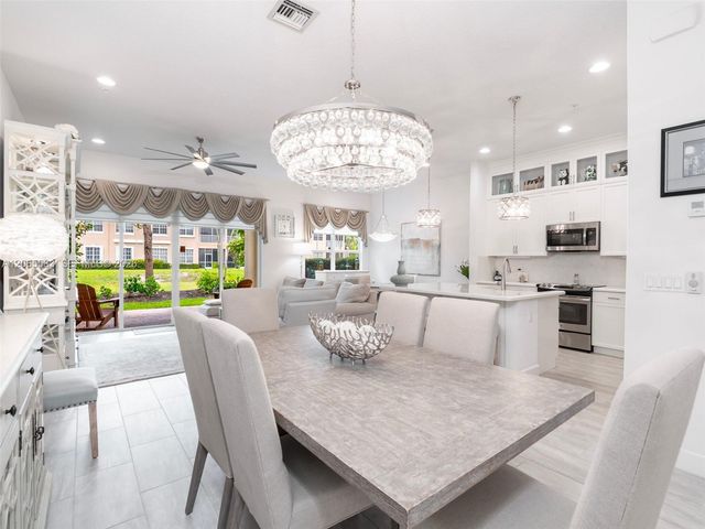 22936 Clear Echo Drive 35, Boca Raton, FL 33433
