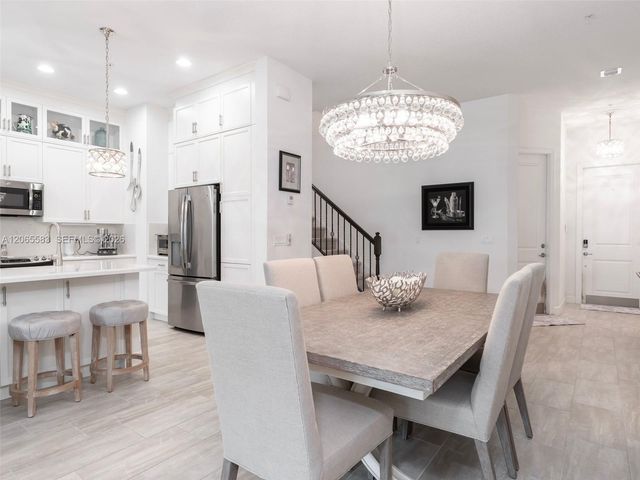 22936 Clear Echo Drive 35, Boca Raton, FL 33433