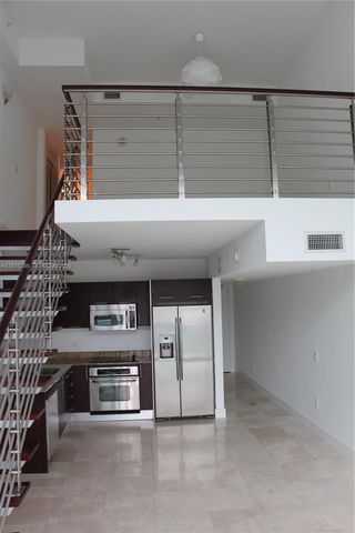 41 SE 5TH ST 2203, Miami, FL 33131