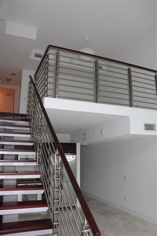 41 SE 5TH ST 2203, Miami, FL 33131