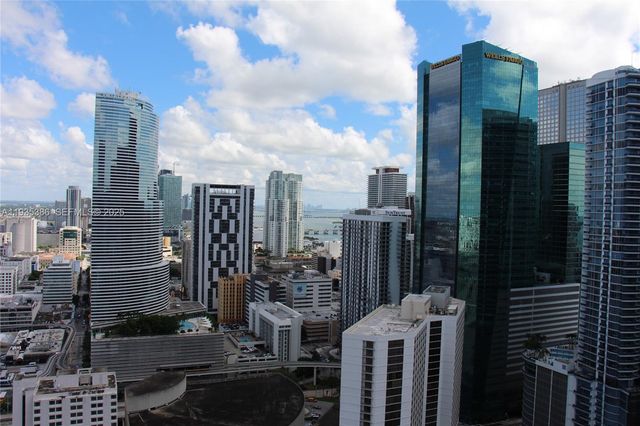 41 SE 5TH ST 2203, Miami, FL 33131