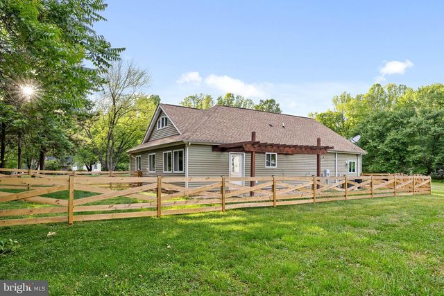 38 ORDINARY RD, Mineral, VA 23117
