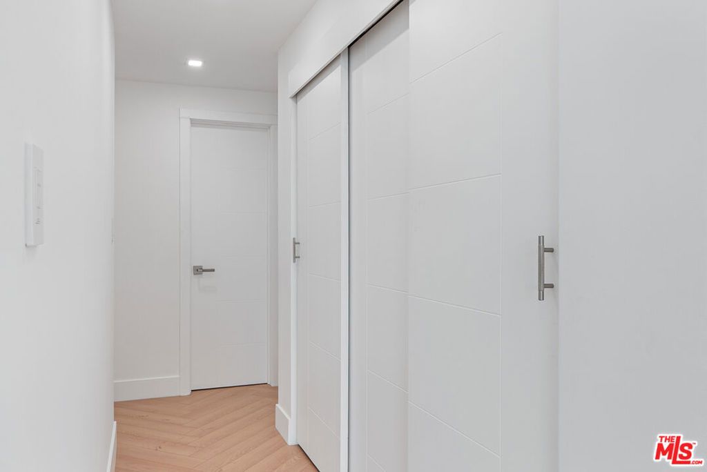 Image 34 of property listing at 8455 Fountain Avenue 308, West Hollywood, CA 90069